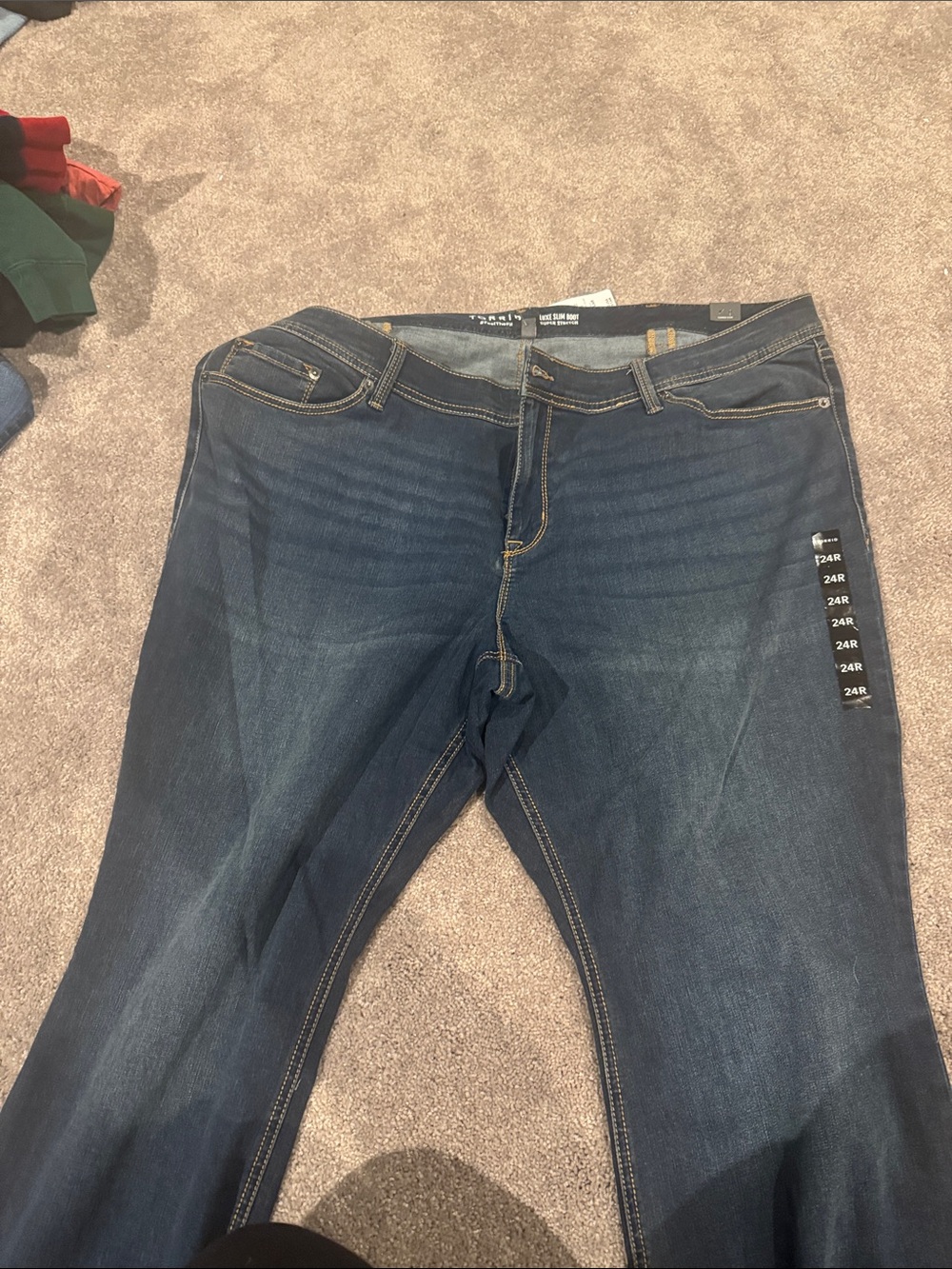Classic Dark Wash Women’s Jeans - Blue